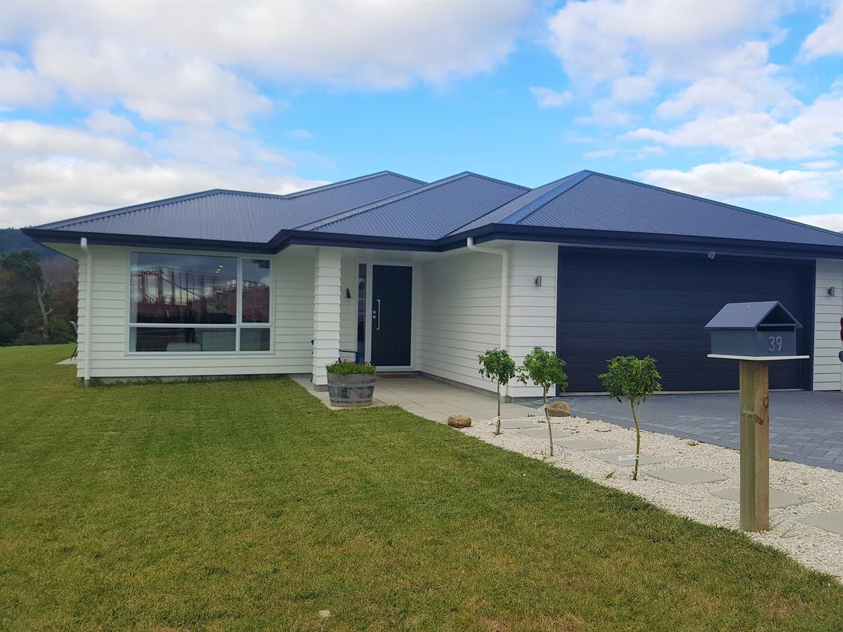 Villa House In The Heights Lago Lago Taupo Esterno foto